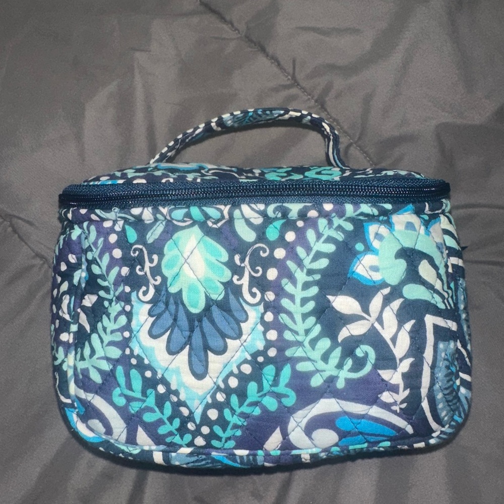 Vera Bradley Cosmetic case